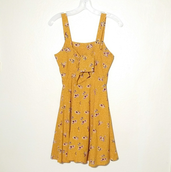 Wild Fable Yellow Floral Tie Back Dress - Picture 5 of 6
